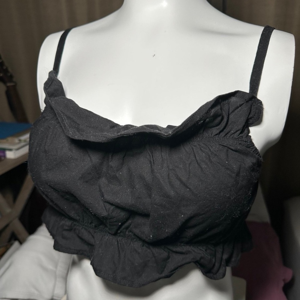 Black Ruffled Crop Top